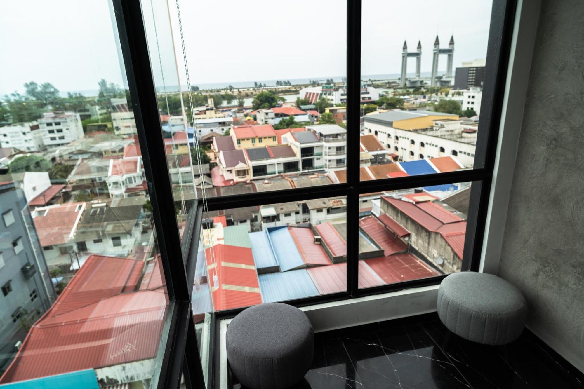 Dj Citi Plaza Hotel & Suites Kuala Terengganu Zewnętrze zdjęcie